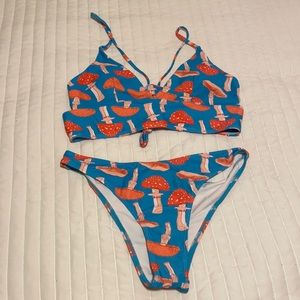 🛑 SOLD 🛑 Mushroom 🍄 👙 Bikini NWT